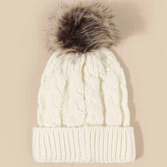 NWT Hat Beanie White Cable Knit Pom - Picture 2 of 3